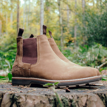 MENS LEATHER HIKING CHELSEA BOOTS